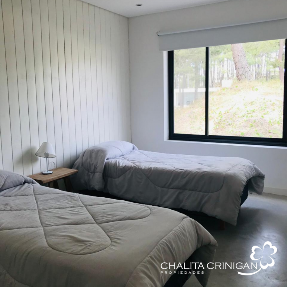 COSTA ESMERALDA, DEPORTIVA 342 - Estilo y Naturaleza: Casa moderna, totalmente equipada . 