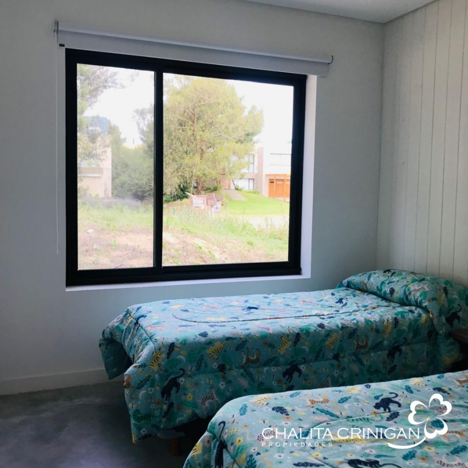 COSTA ESMERALDA, DEPORTIVA 342 - Estilo y Naturaleza: Casa moderna, totalmente equipada . 