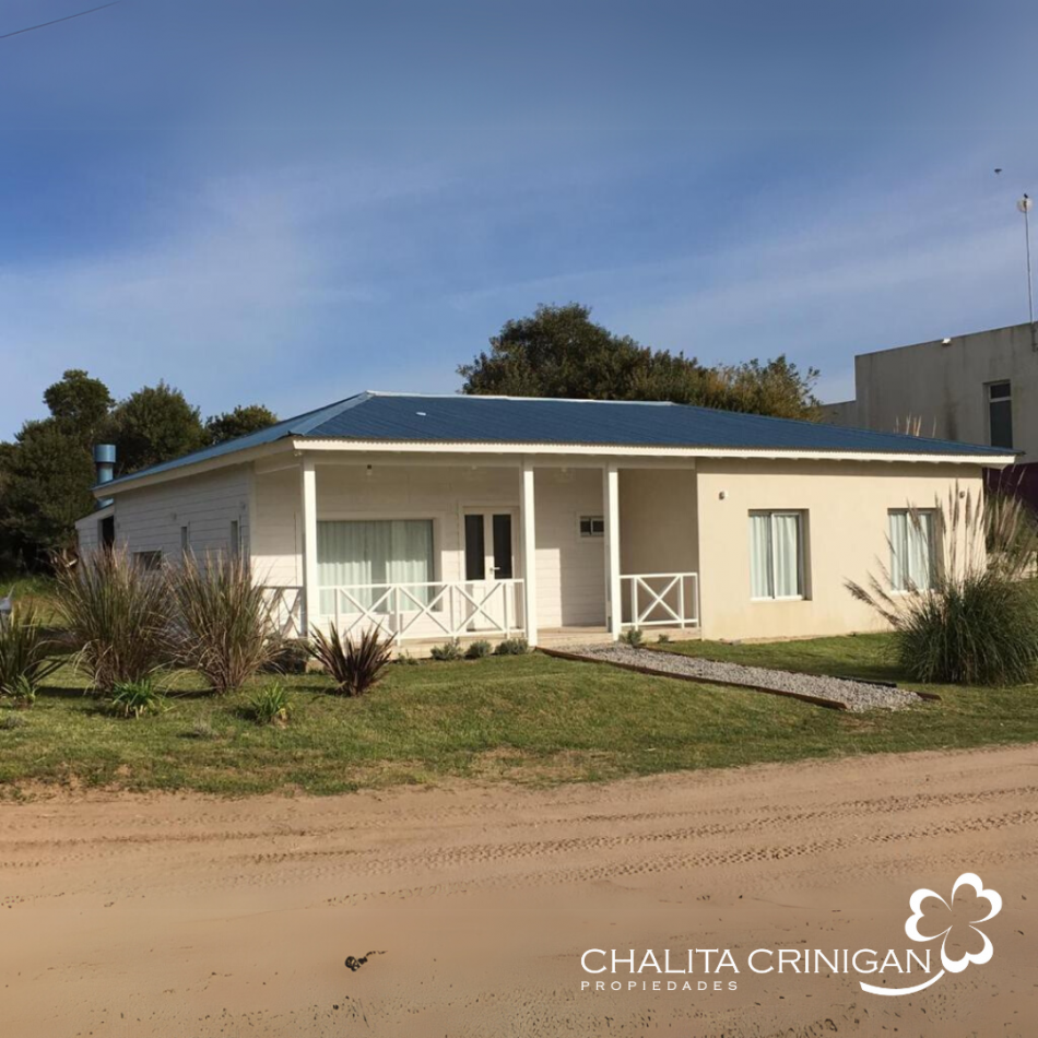 COSTA ESMERALDA, SENDEROS II 84 - Casa Familiar: 4 habitaciones y amplios espacios. Totalmente equipada 