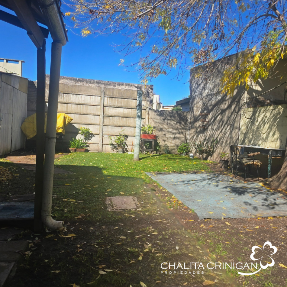 ¡VENTA! Gral. Madariaga, Bs. As. Propiedad con un gran potencial de 111m2 cubiertos sobre lote de 313 m2 . Ubicada en calle Zubiaurre  entre Arias y Saavedra 