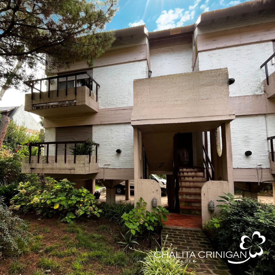 Pinamar - Departamento de 3 ambientes amplios y muy luminoso. 