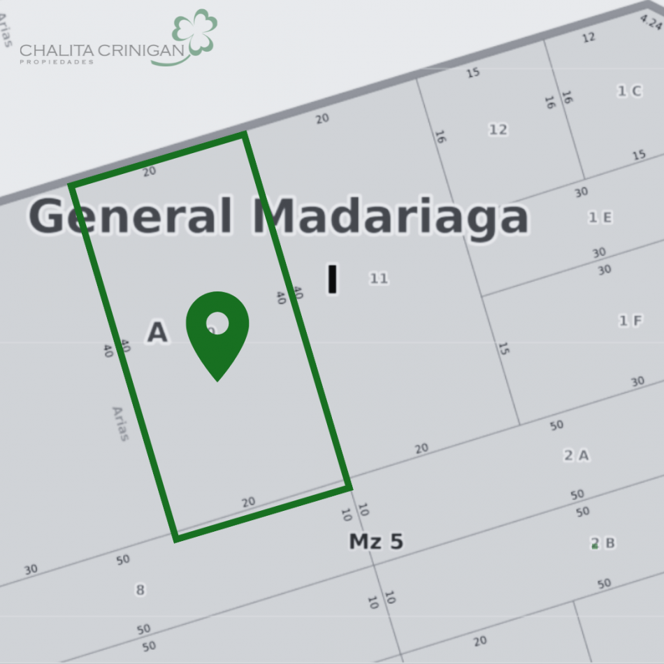 Chalet en lote arbolado de 800 m² - Ubicacion centrica , todos los servicios .
