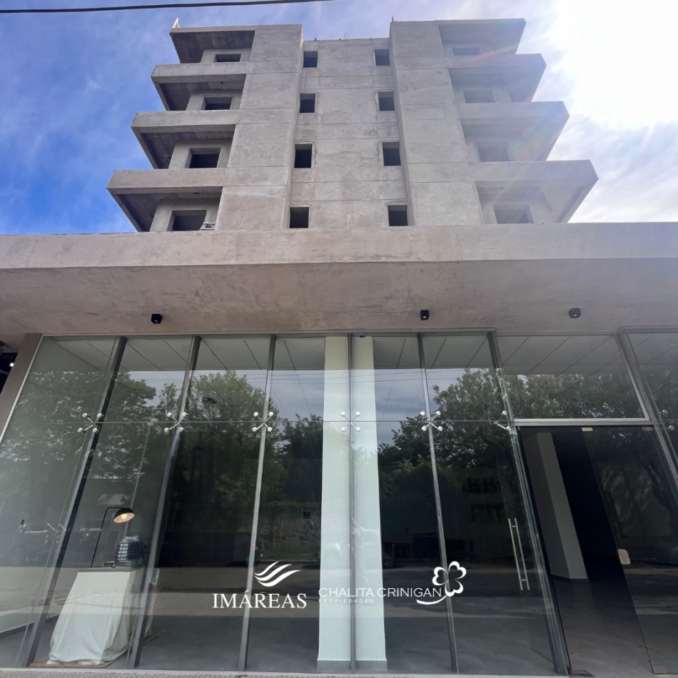 ¡ALQUILER O VENTA! Local Comercial en Dr. Carlos Madariaga entre Rivadavia y Moreno. Gral. Madariaga-Bs. As.