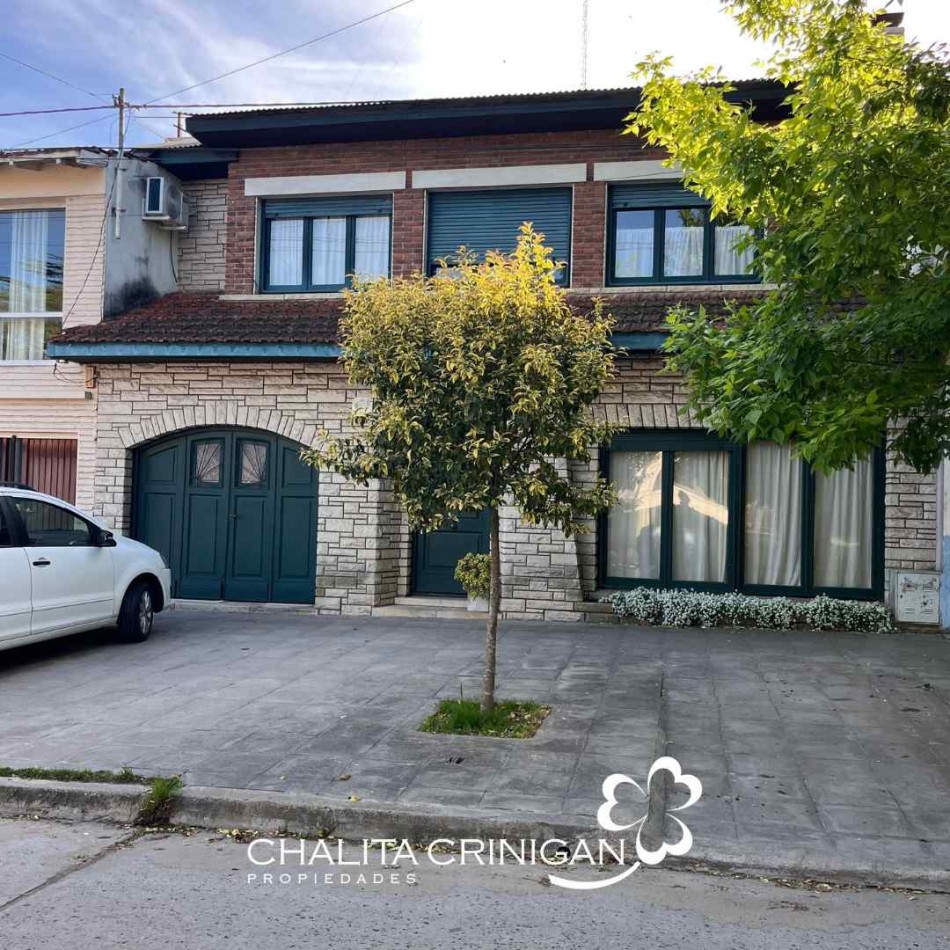 ¡ VENTA ! Gral. Madariaga , Bs. As.   Casa de solida construccion y excelente ubicacion. 