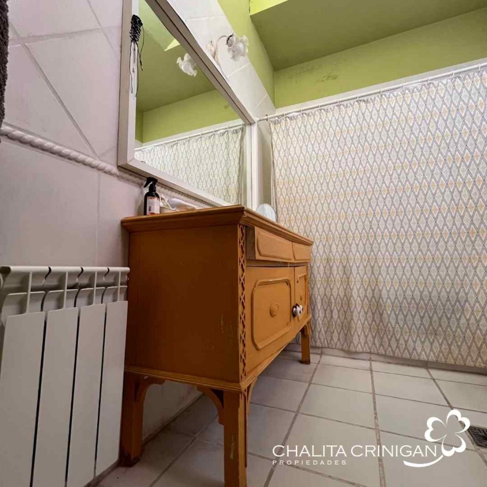 ¡ VENTA ! Gral. Madariaga , Bs. As.   Casa de solida construccion y excelente ubicacion. 