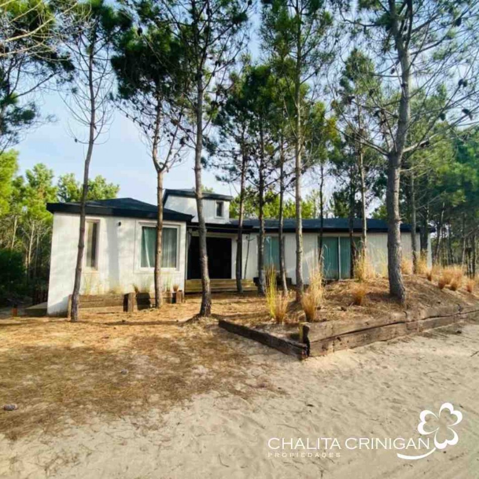 Costa Esmeralda- Casa en venta , totalmente equipada. Barrio Maritimo IV, 45