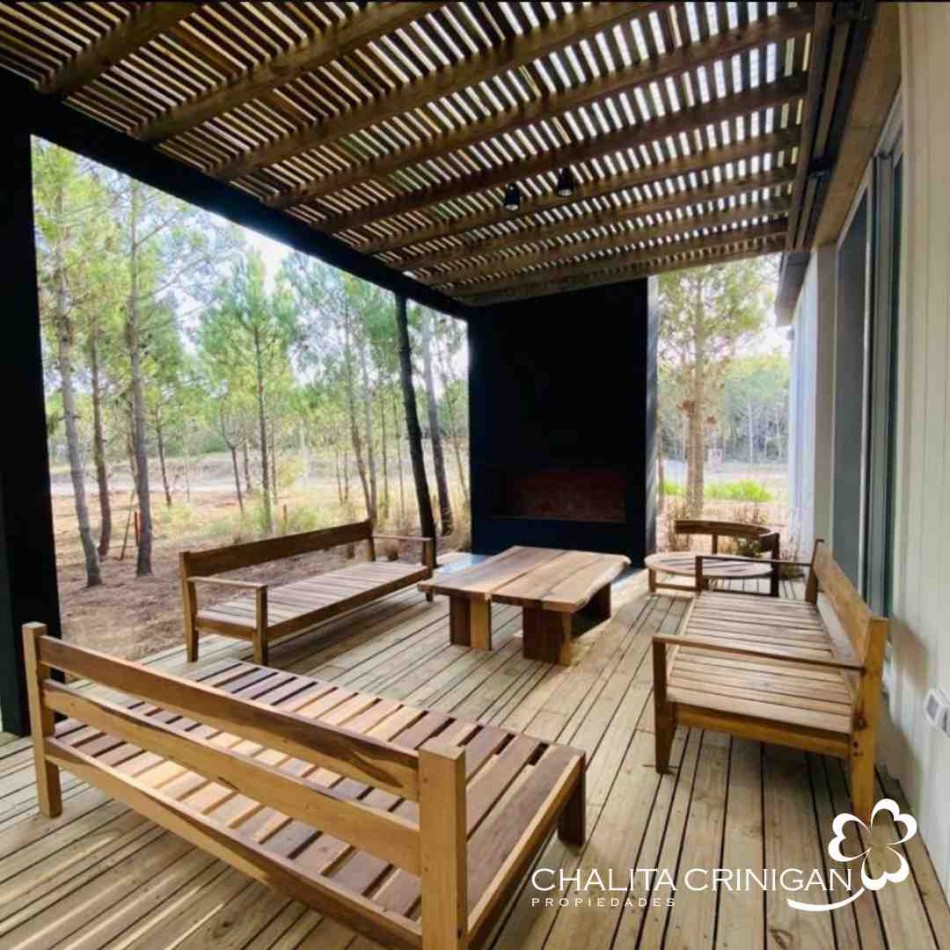 Costa Esmeralda- Casa en venta , totalmente equipada. Barrio Maritimo IV, 45