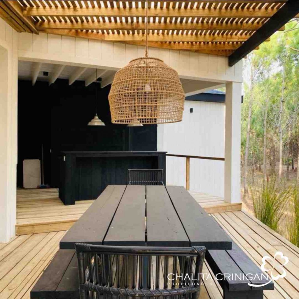 Costa Esmeralda- Casa en venta , totalmente equipada. Barrio Maritimo IV, 45