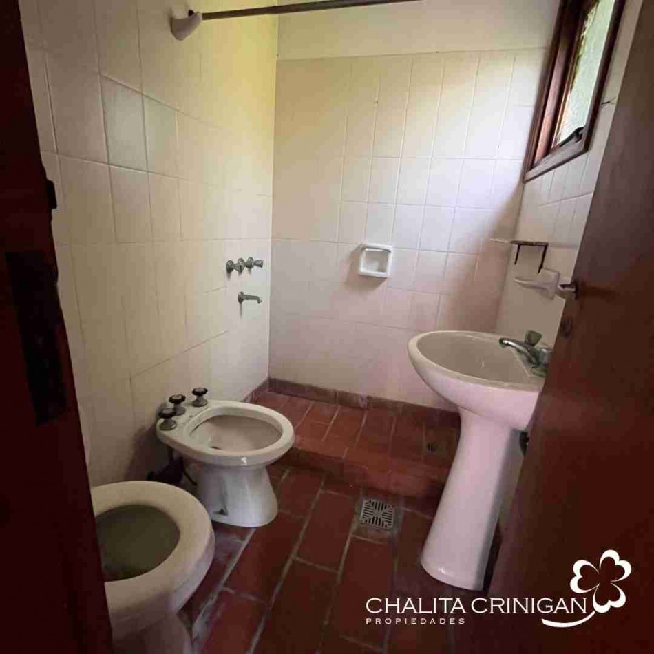 ¡VENTA! GRAL. MADARIAGA, BS. AS, CASA HISTORICA CON EXCELENTE UBICACION 