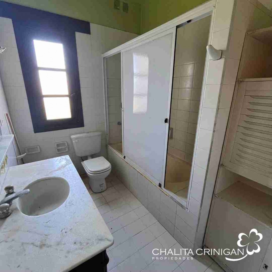 ¡VENTA! GRAL. MADARIAGA, BS. AS, CASA HISTORICA CON EXCELENTE UBICACION 