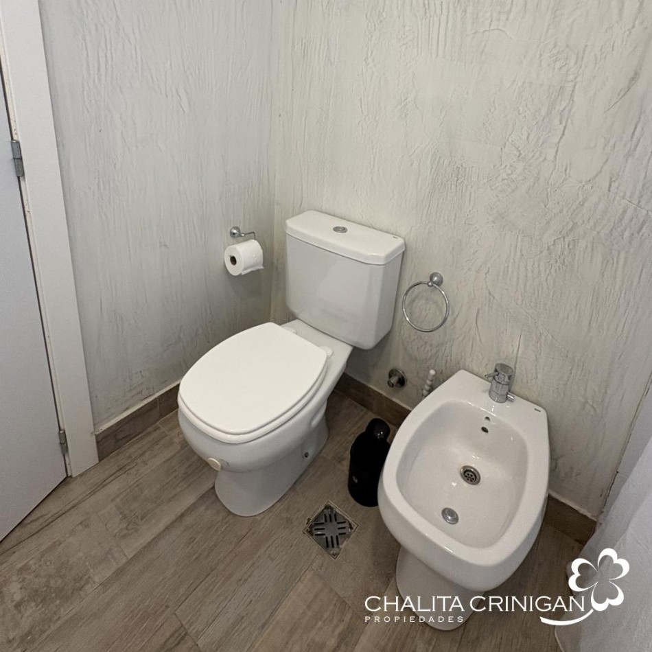 ¡VENTA! Costa Esmeralda, barrio Ecuestre. Casa totalmente equipada