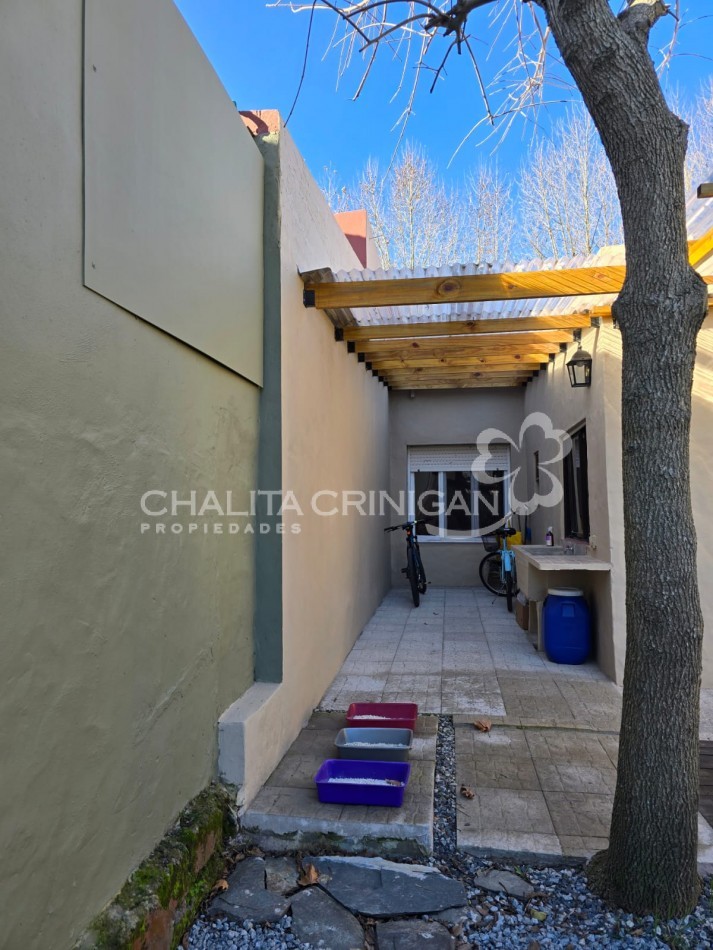 ¡VENTA! Gral. Madariaga, Bs. As. Casa con local en zona centrica 