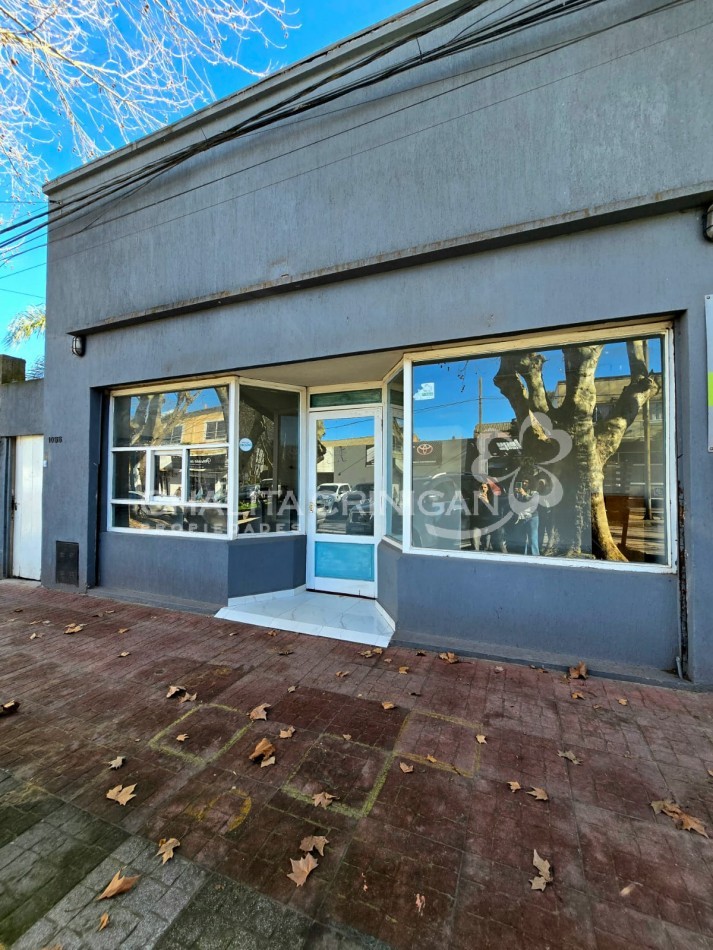 ¡VENTA! Gral. Madariaga, Bs. As. Casa con local en zona centrica 