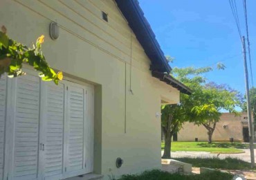 ¡VENTA! Gral. Madariaga, Bs. As. Encantadora casa