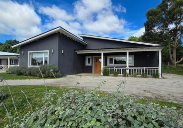 ¡VENTA! Costa Esmeralda, barrio Ecuestre. Casa totalmente equipada